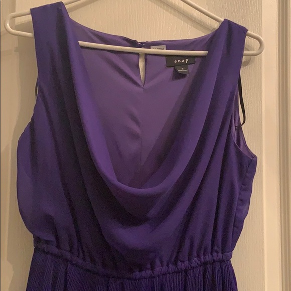 Dress - Picture 2 of 3